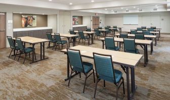 Meeting room at Courtyard By Marriott Fort Worth Historic Stockyards.