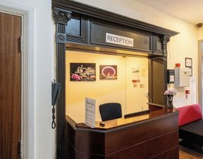 Reception and lounge area at Trivelles Seaforth Hotel.