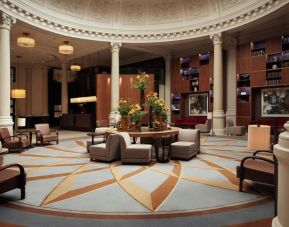 Lobby lounge at Threadneedles, Marriott Autograph Collection Hotel.