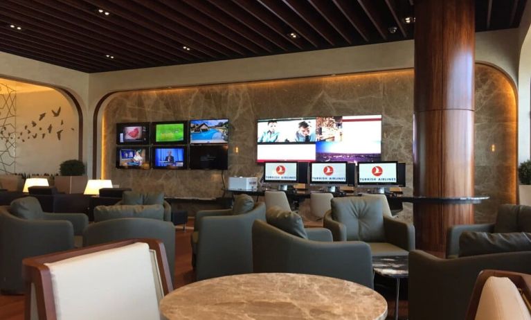 Ample seats and business center available perfect for coworking at Turkish Airlines Lounge, Concourse B (IAD).