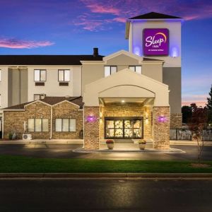 Hotel exterior at Spark By Hilton Oxford.