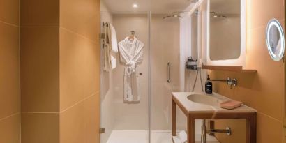 Guest bathroom at Canopy By Hilton Cannes.