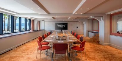 Meeting room at Canopy By Hilton Cannes.