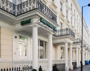 Entrance at The Bayswater Inn Hotel.