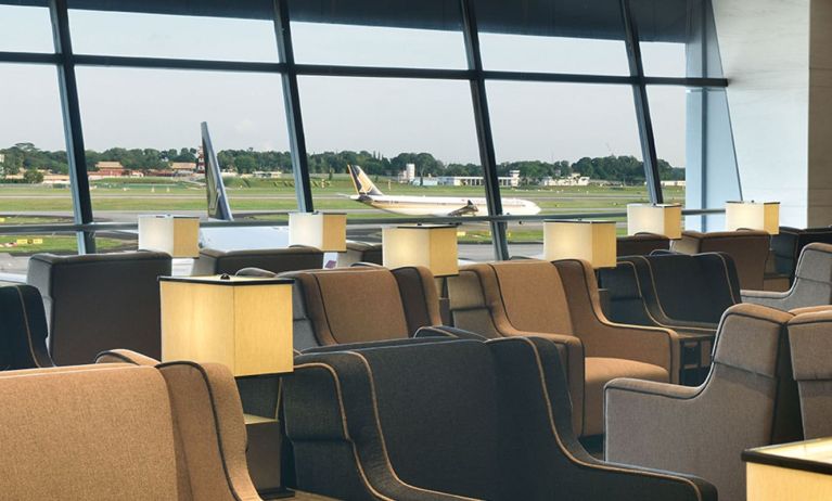 Ample seats with natural light perfect for coworking at Plaza Premium Lounge - Terminal 1 (SIN).