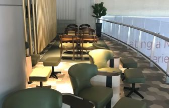 Ample seats perfect for coworking at BLOSSOM - SATS & Plaza Premium Lounge - Terminal 4 (SIN).