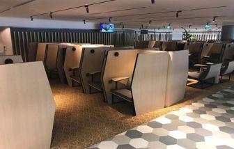 Ample seats perfect for coworking at BLOSSOM - SATS & Plaza Premium Lounge - Terminal 4 (SIN).