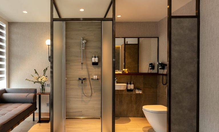 Shower facilities are subject to availability at Plaza Premium Lounge, Near Gate 35 - Terminal 1 (HKG).