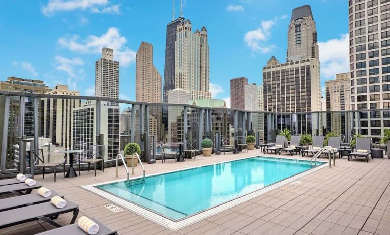 Rooftop pool at Viceroy Chicago.