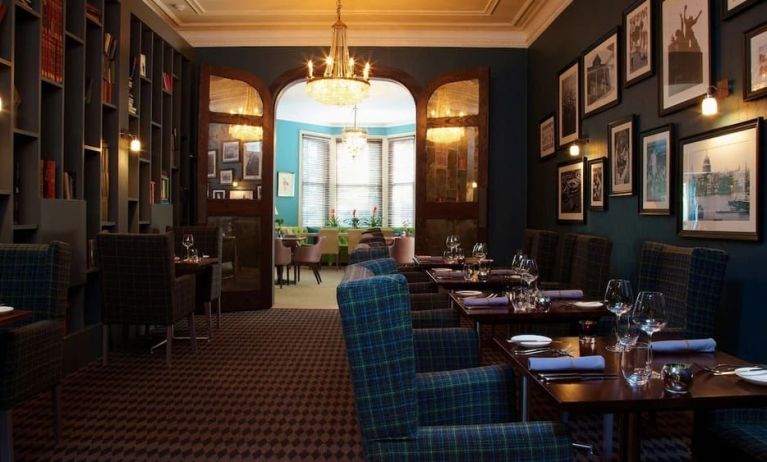 Dining area at The Lodge - Putney Hotel.