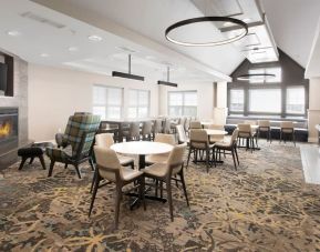 Lobby and coworking lounge at Residence Inn By Marriott Bentonville Rogers.