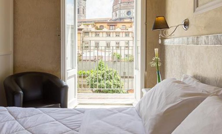 Hotel California, Florence