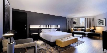 Day use room with sofa at Hyatt Regency Chicago.