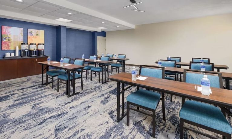 Meeting room at Hampton Inn By Hilton Fort Lauderdale-Cypress Creek.