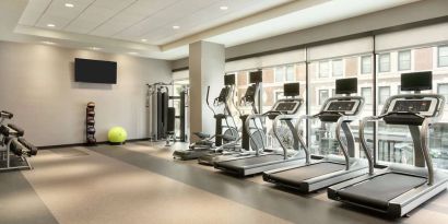 Fitness facility at Home2 Suites By Hilton Chicago River North.
