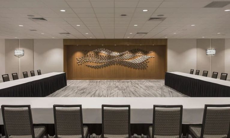 Meeting room at Alohilani Resort Waikiki Beach.