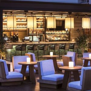 Poolside bar at Alohilani Resort Waikiki Beach.