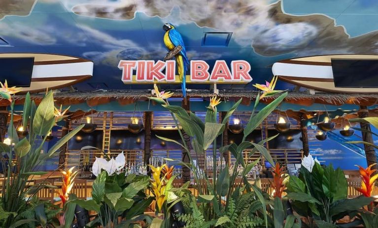 Tiki bar at Margaritaville Resort Times Square.