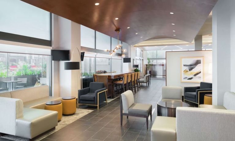 Lobby and coworking lounge at Hampton Inn Philadelphia Center City - Convention Center.