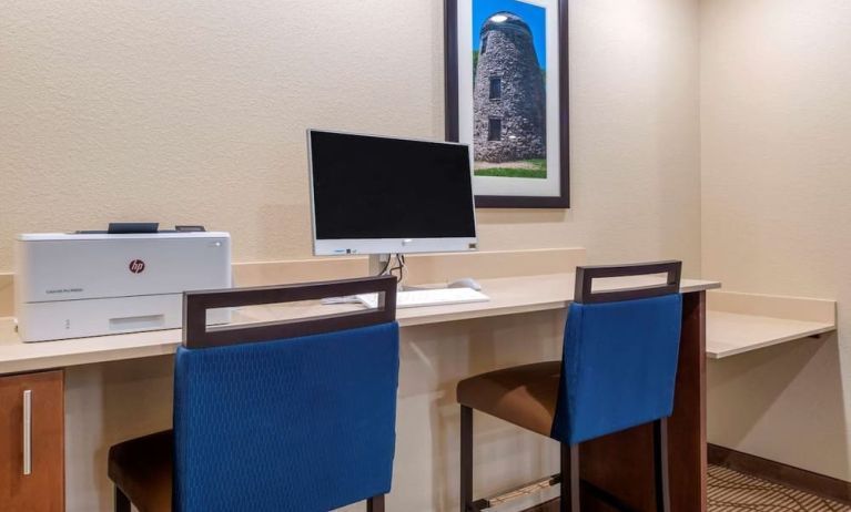 Business center at Comfort Inn & Suites Mankato.