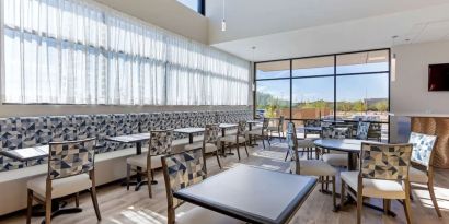 Breakfast area perfect for coworking at Best Western Plus Executive Residency Phoenix North Happy Valley.