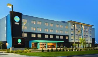 Hotel exterior at Tru By Hilton Wichita Northeast.
