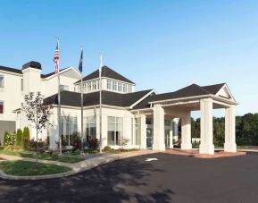 Hotel entrance at Hilton Garden Inn Kennett Square.