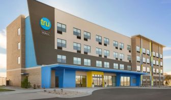 Hotel exterior at Tru By Hilton Milwaukee Brookfield.