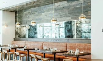 Dining area perfect for coworking at Hilton Garden Inn Denver Union Station.