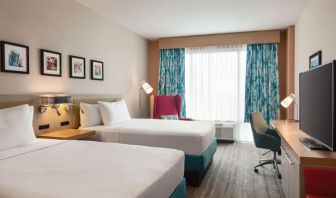 Day use twin room with workdesk at Hilton Garden Inn Nashville West End Avenue.