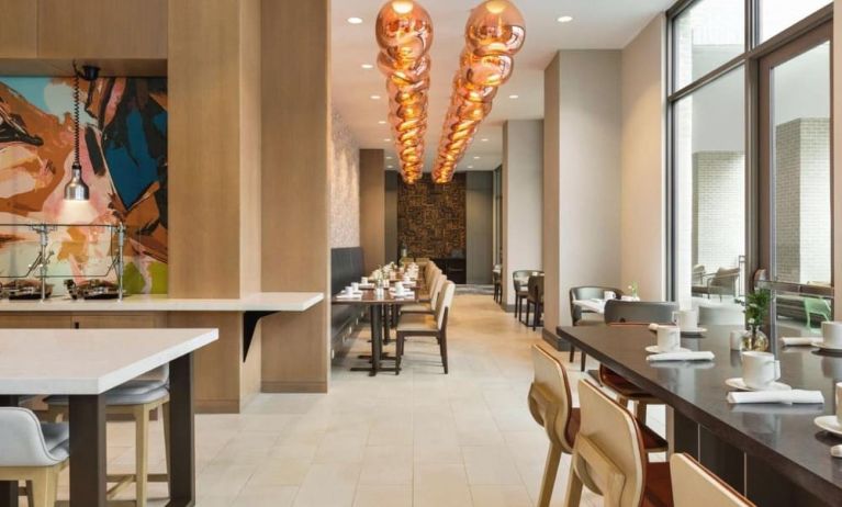 Dining area at Hilton Garden Inn Nashville West End Avenue.