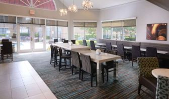 Dining area perfect for coworking at Sonesta ES Suites Dallas Medical Market Center.