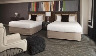 Day use twin room at The Fifty Sonesta Select New York.