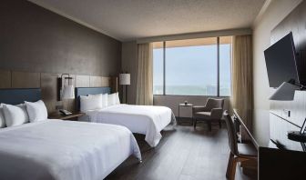 Bright and spacious day use twin room at Sonesta Nashville Airport.