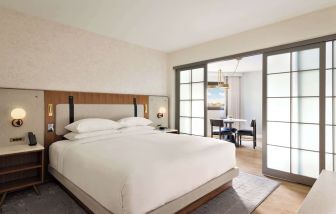 King room at Hyatt Regency New Brunswick.