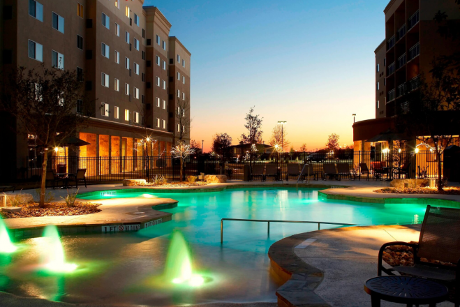 Courtyard By Marriott San Antonio Six Flags At The RIM, San Antonio ...