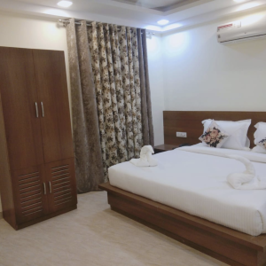 OYO 45652 Grand Oyster Homestay