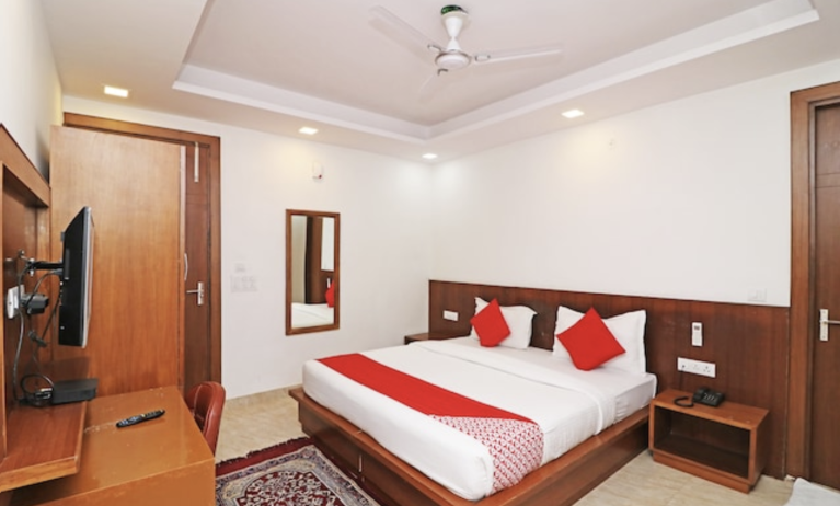 OYO 45652 Grand Oyster Homestay, Gurugram