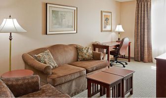 Staybridge Suites Oakville-Burlington