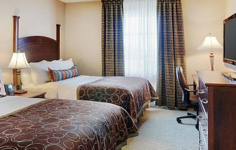 Staybridge Suites Oakville-Burlington, Oakville