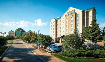 Staybridge Suites Oakville-Burlington