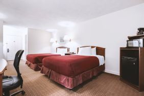 Sky-Palace Inn & Suites Mccook