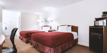 Sky-Palace Inn & Suites Mccook