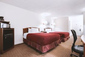 Sky-Palace Inn & Suites Mccook