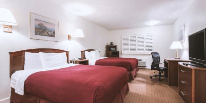 Sky-Palace Inn & Suites Mccook