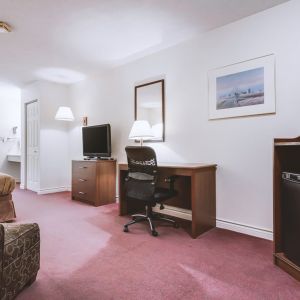 Sky-Palace Inn & Suites Mccook