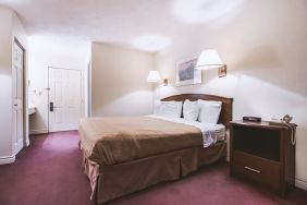 Sky-Palace Inn & Suites Mccook