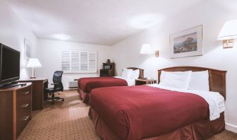 Sky-Palace Inn & Suites Mccook