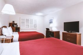 Sky-Palace Inn & Suites Mccook