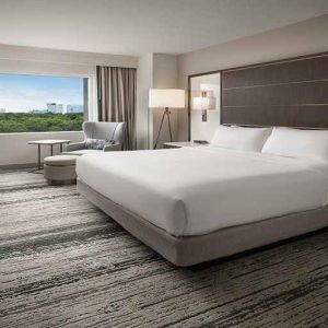 Deluxe king room with TV screen and amazing view at the Signia by Hilton Orlando Bonnet Creek.